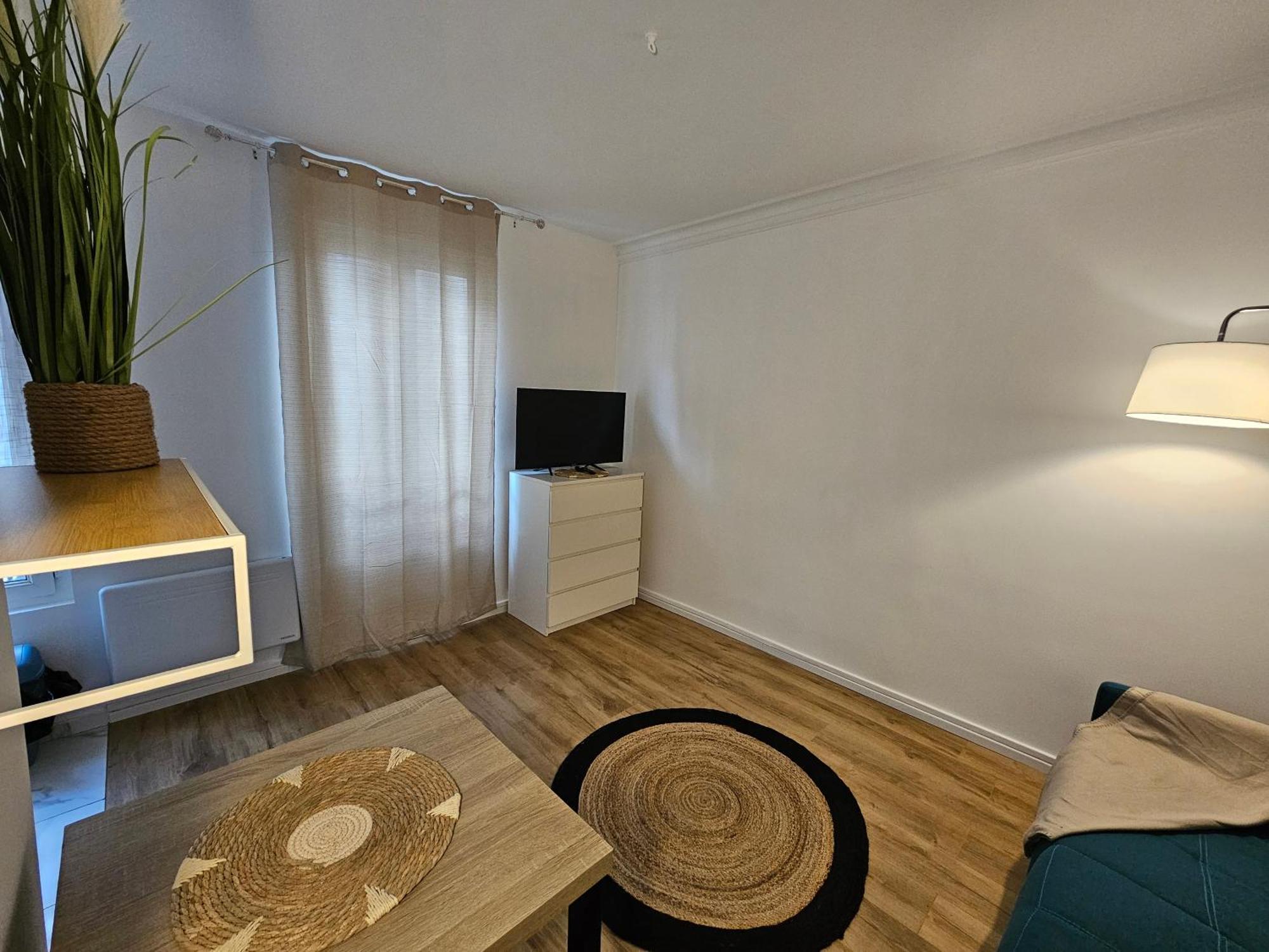 Appartement A Paris Clichy Exterior foto